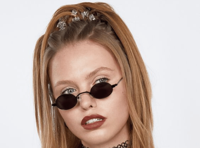 90er Party Frisur: Hol dir mit Trends und Tipps das Flair der 90er!