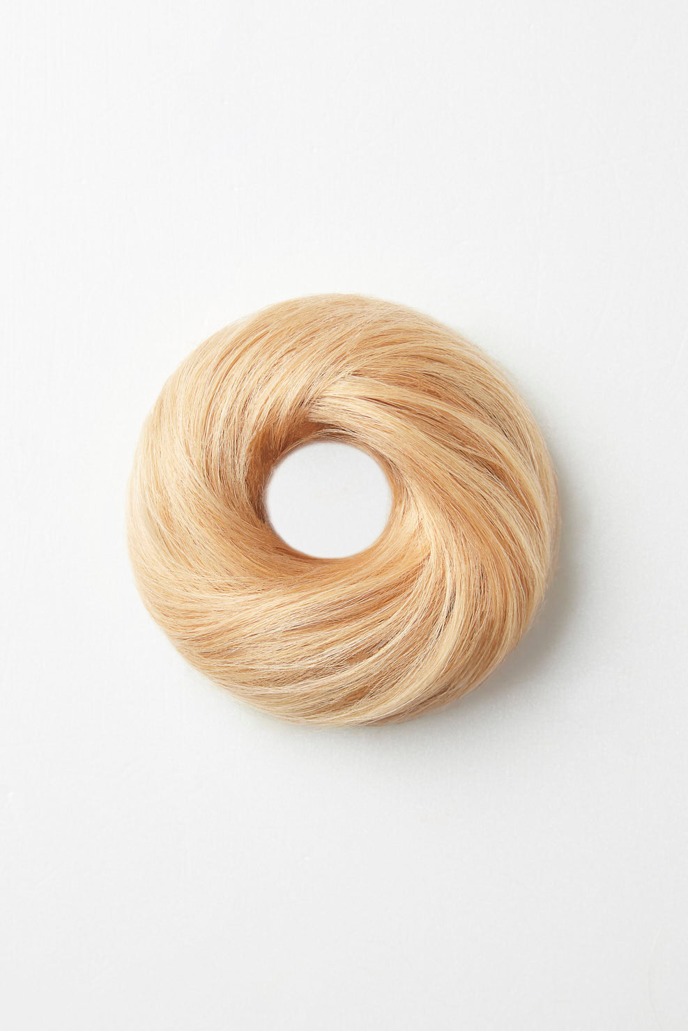 Hair Scrunchie - Echthaar Haargummi 26 Honig Goldblond variant detail image - cd7c2f19bb20f26a4be4650a220a5065662d43cbb47f406bebc1d802ba9d15ae