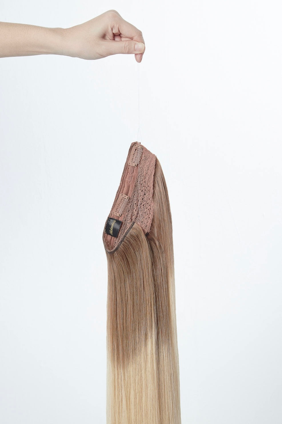 Flip in Extensions - one piece - luxury Qualität T14/1001 ombré hellblond & platin blond variant detail image - 2cbae670a99e86cb4d106f134441150d8576937d369fb38112013d59813dcda3